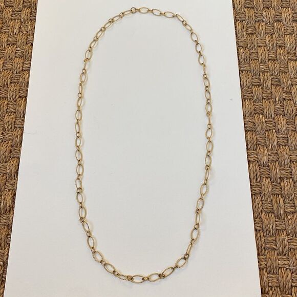 Pretty Gold Layering Chain - Picture 1 of 4